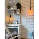 Проживание в семье Shrek 10 Min To Old Town Gdansk,pkp & Shopping Mall Гданьск