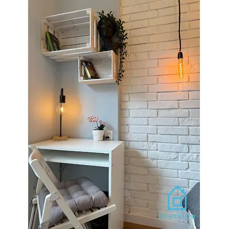 Privatunterkunft Shrek 10 Min To Old Town Gdansk,pkp & Shopping Mall Danzig