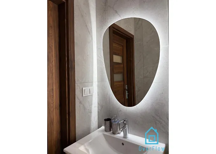 ホームステイ Shrek 10 Min To Old Town Gdansk,pkp & Shopping Mall グダニスク